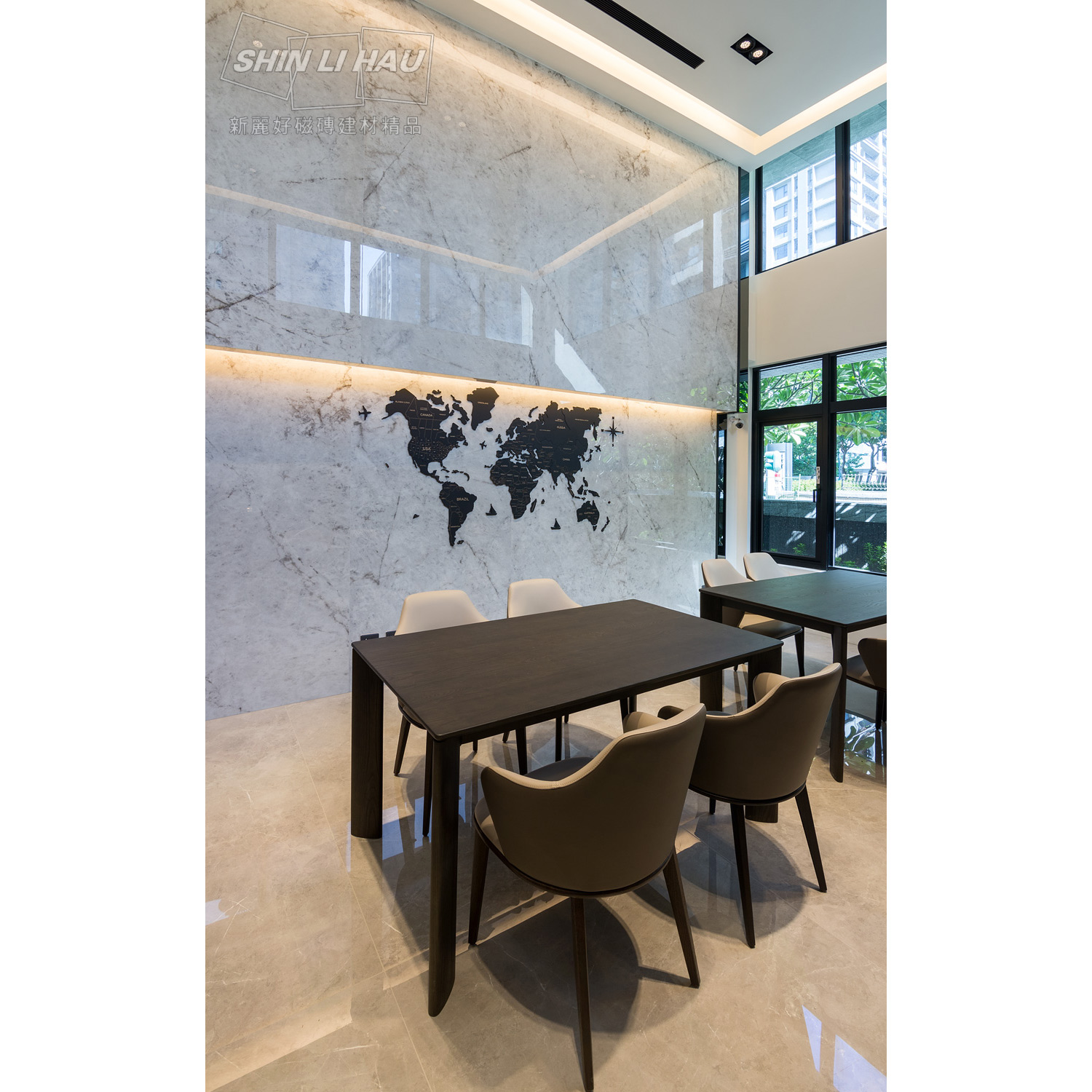 義大利電視牆磁磚特價-冰鑽白大理石薄板磚-峰雅石AK1286411P