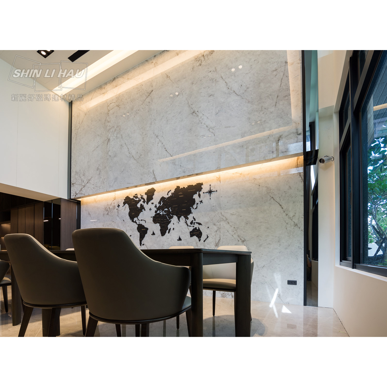 義大利電視牆磁磚特價-冰鑽白大理石薄板磚-峰雅石AK1286411P